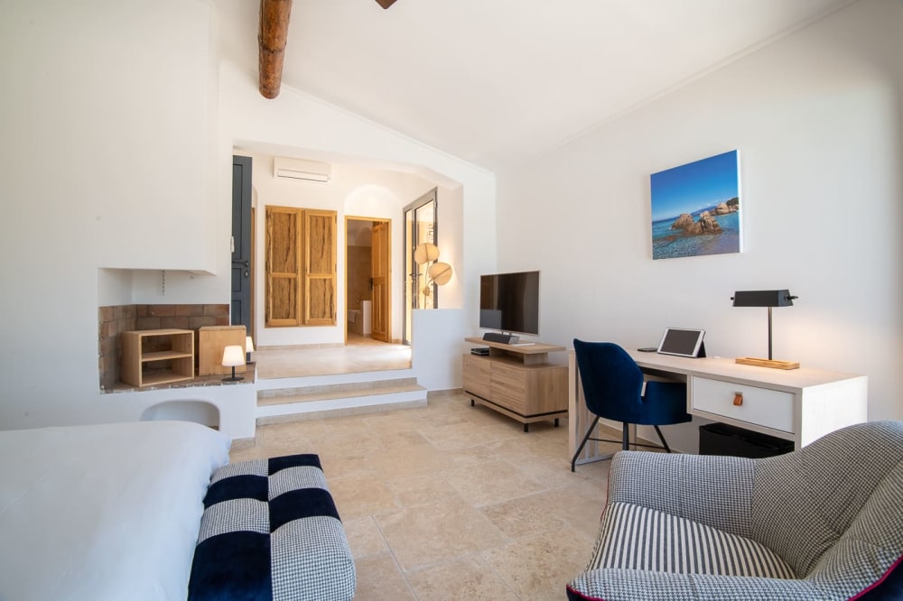 Photographs of Villa du Bougainvillier villa in Provence - Image 25 of 29