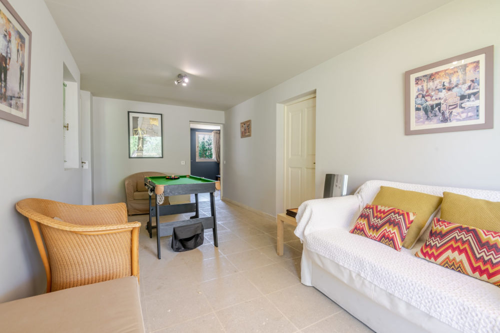 Photographs of Mas de Ribe villa in Provence - Image 43 of 50