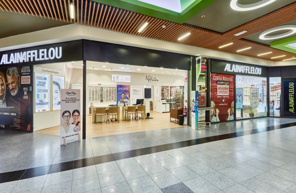 Tienda Óptico C.C SESTAO  locales 12 y 13 - CTRA. BARAKALDO. (POL. IND. IBARZAHARRA) 48910 SESTAO exterior