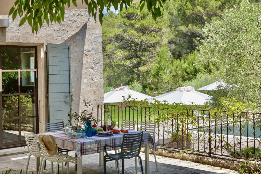 Photographs of Mas la Calade villa in Provence - Image 16 of 38