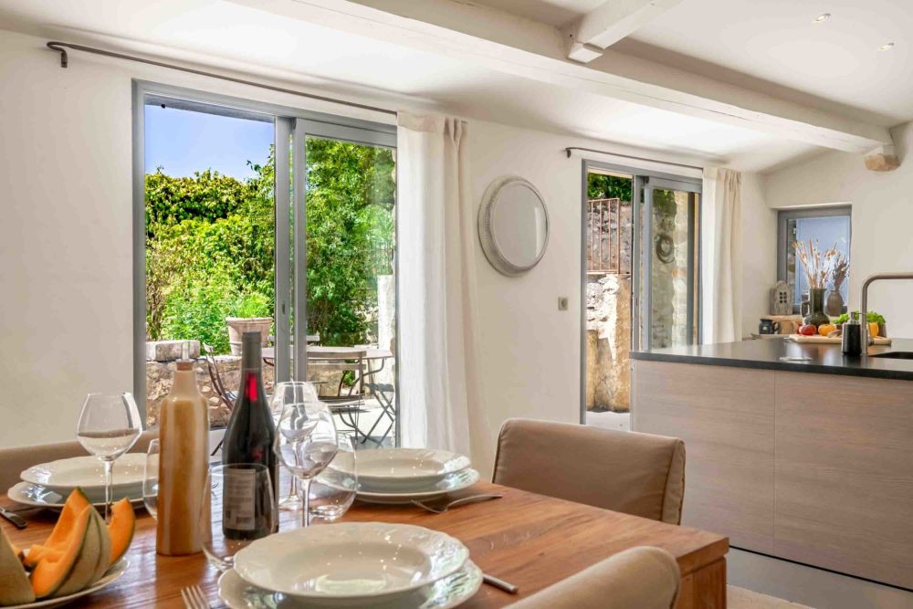 Photographs of La Farinette villa in Provence - Image 11 of 33