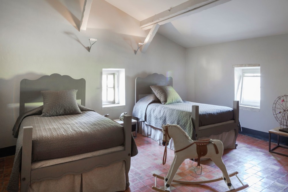 Photographs of Mas la Calade villa in Provence - Image 28 of 38