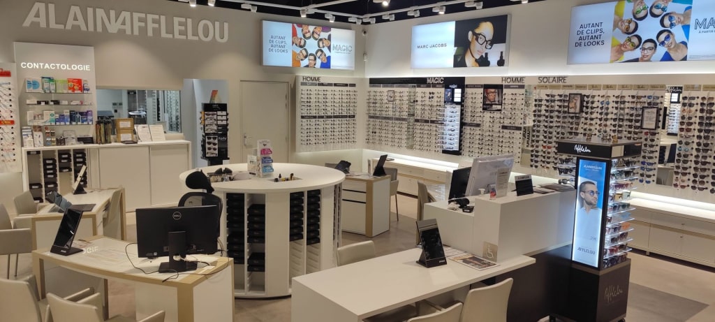 Magasin Opticien C.C. Carrefour Le Merlan 13014 MARSEILLE intérieur