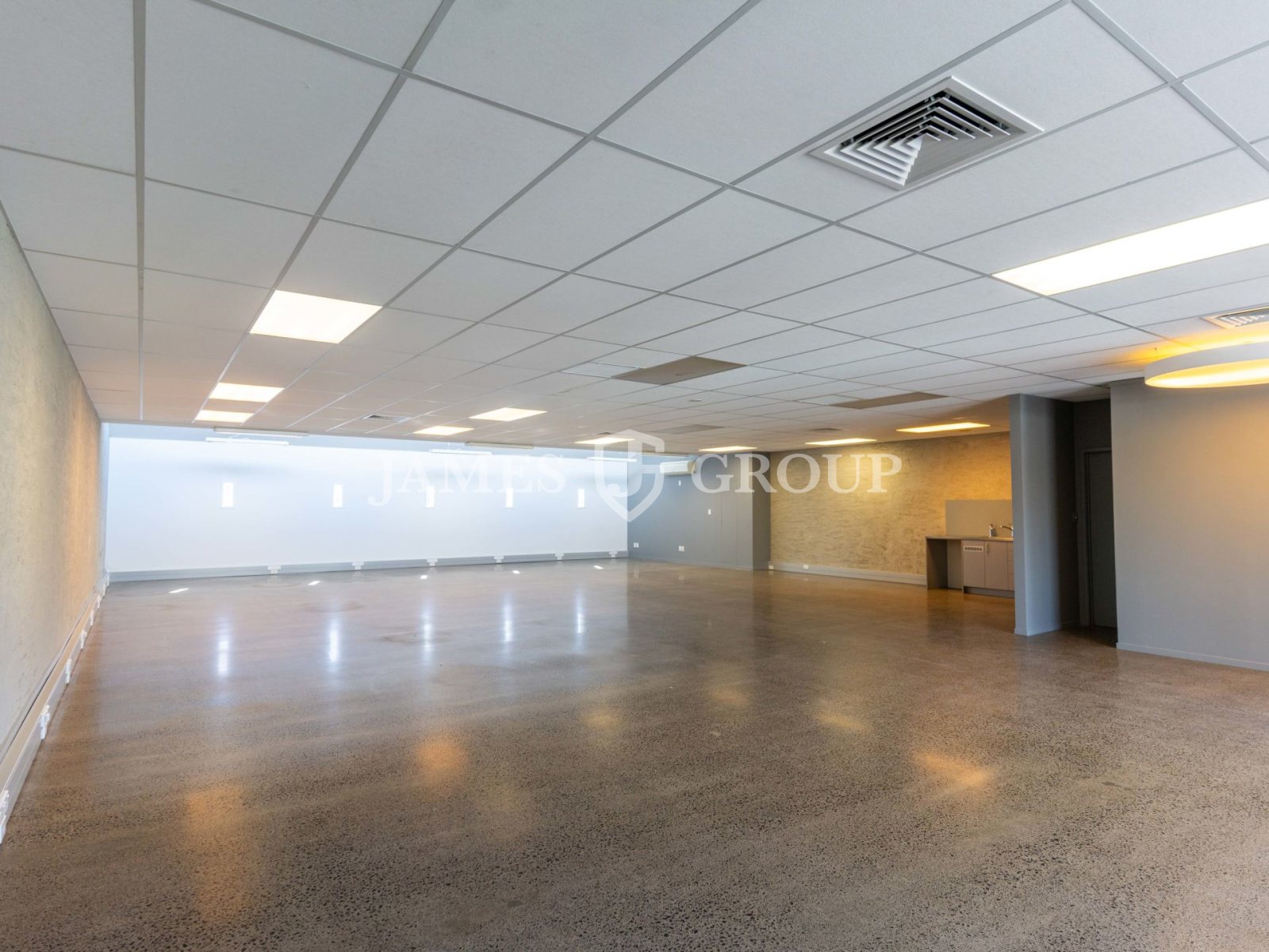 Prime New North Road Commercial Opportunity