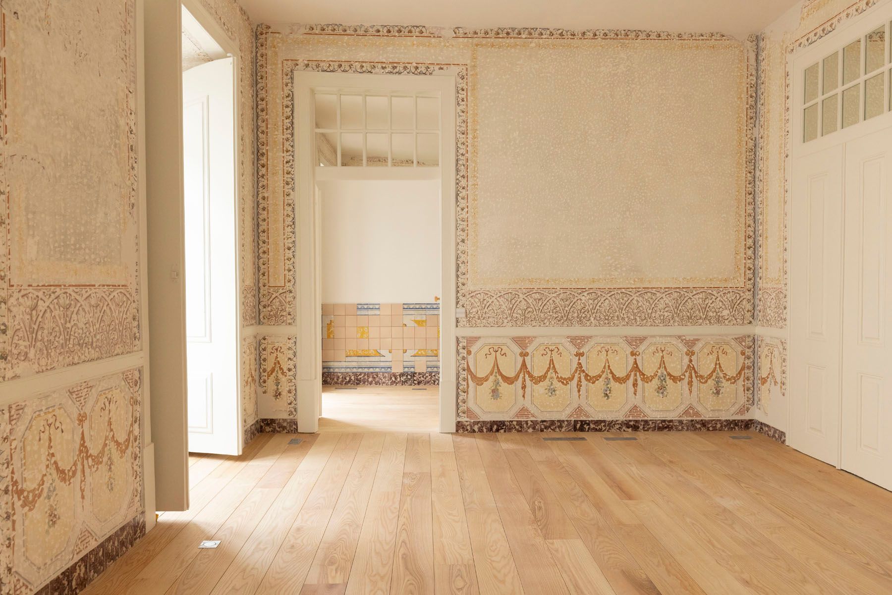 2 bed Apartment For Sale in Lisbon, Lisbon Metropolitan Area