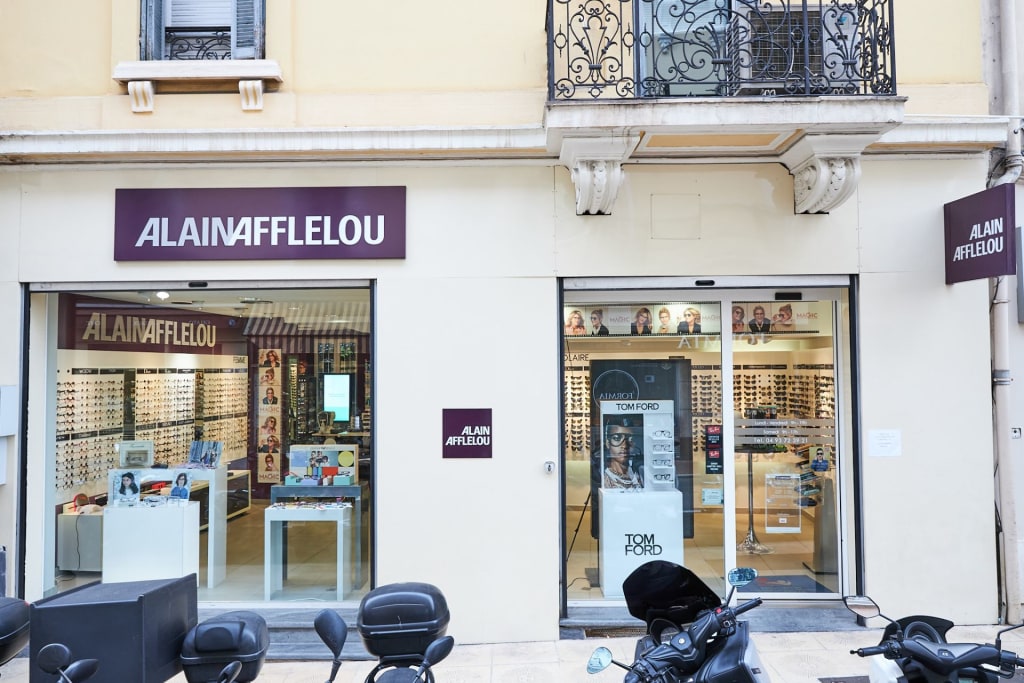 Magasin Opticien 5 boulevard du Général Leclerc 06240 BEAUSOLEIL extérieur