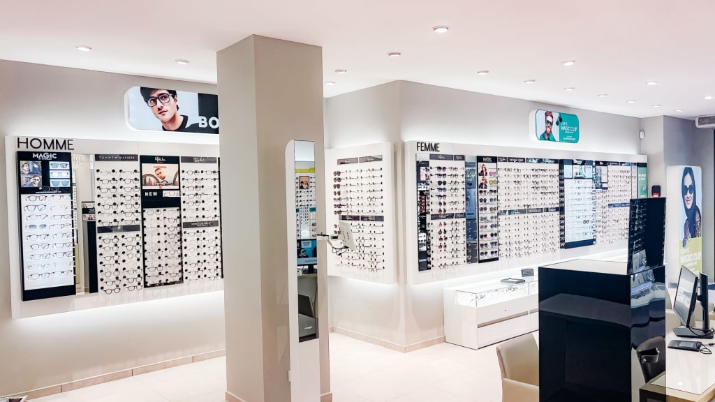 Magasin Opticien 21 rue Carnot 74800 LA ROCHE-SUR-FORON intérieur