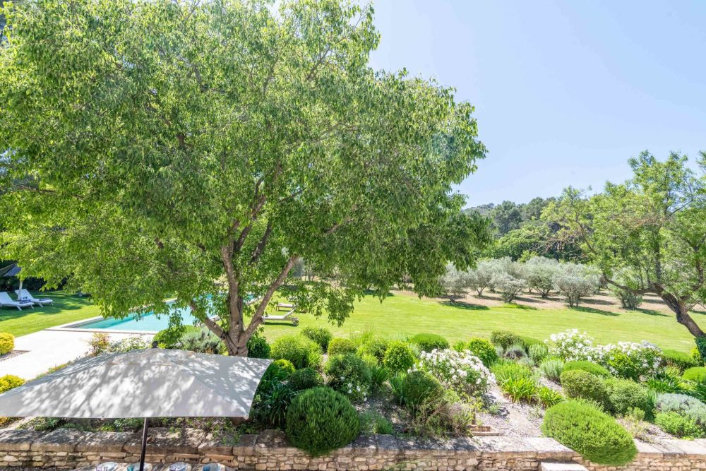 Photographs of Mas de la Clairiere villa in Provence - Image 21 of 48