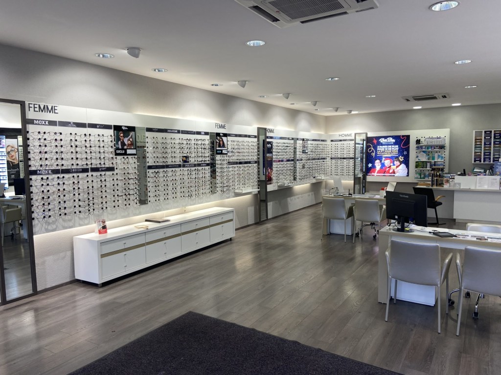 Magasin Opticien 1 rue de la République 54800 JARNY intérieur
