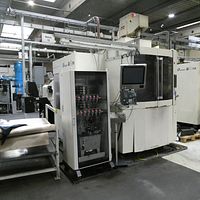 CNC Machining Center-Makino - Image 10