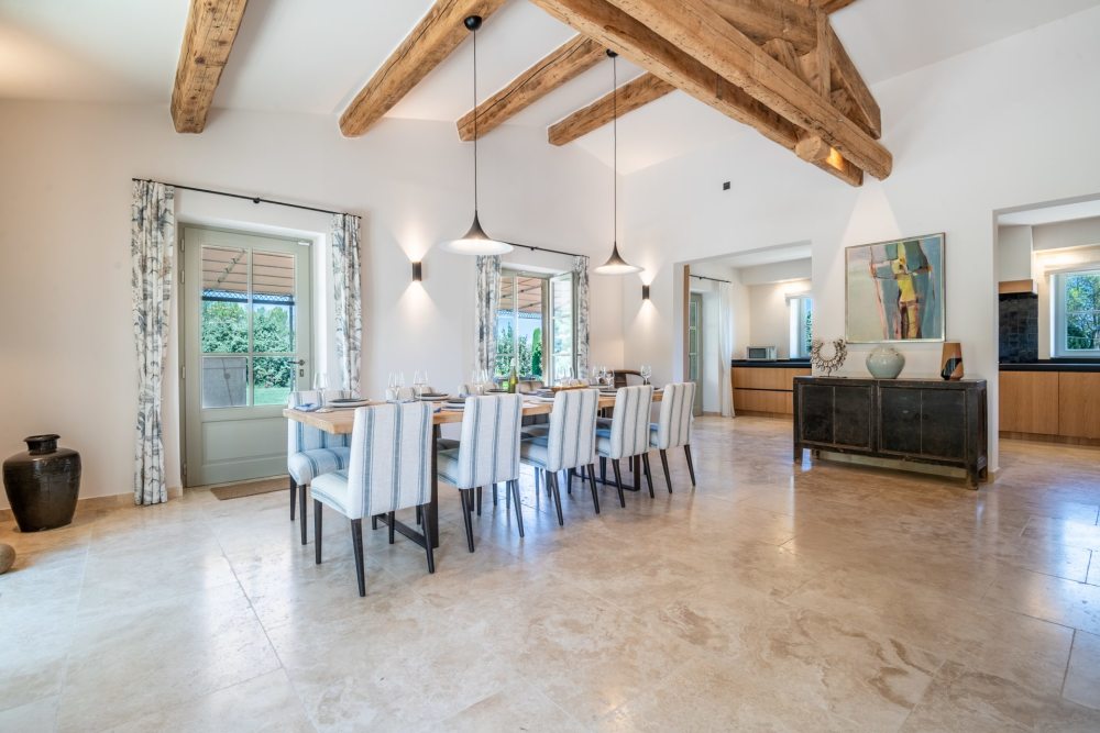 Photographs of Mas des Mimosas villa in Provence - Image 9 of 47