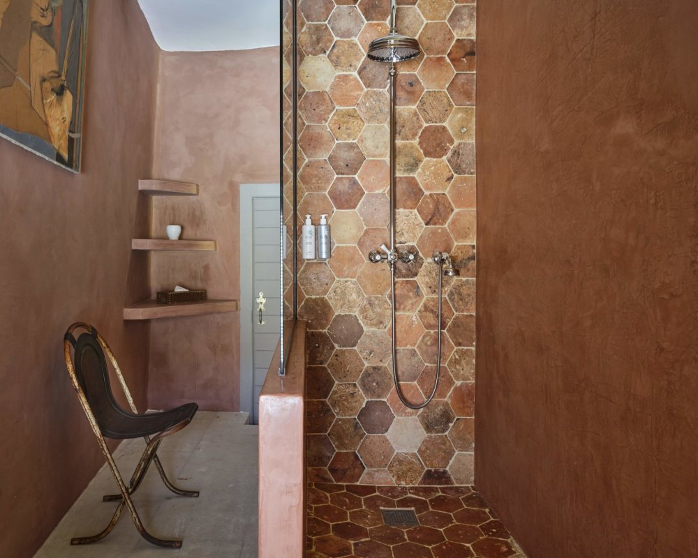 Photographs of Mas d’Argent villa in Provence - Image 28 of 35