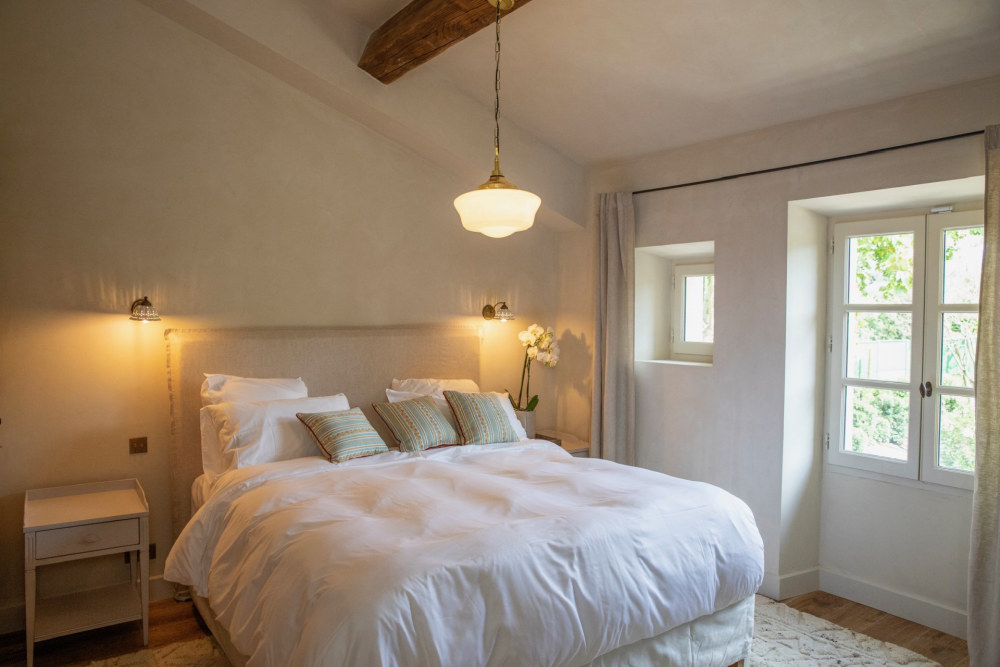 Photographs of Domaine des Murmures villa in Provence - Image 31 of 52