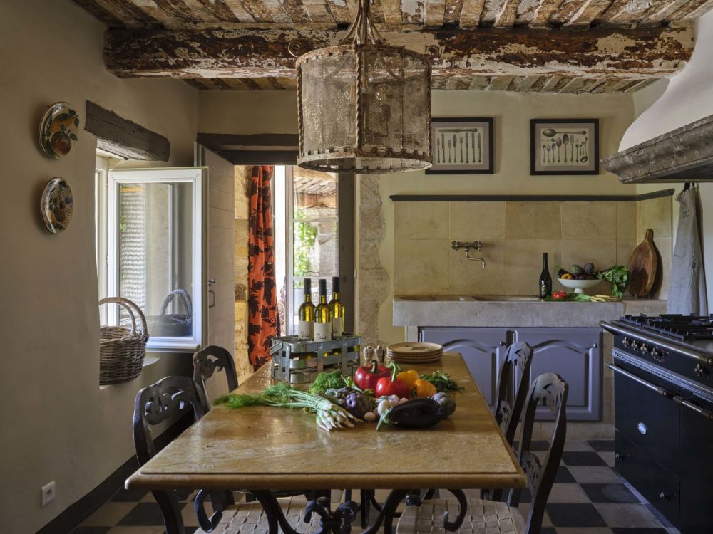 Photographs of Mas d’Argent villa in Provence - Image 12 of 35