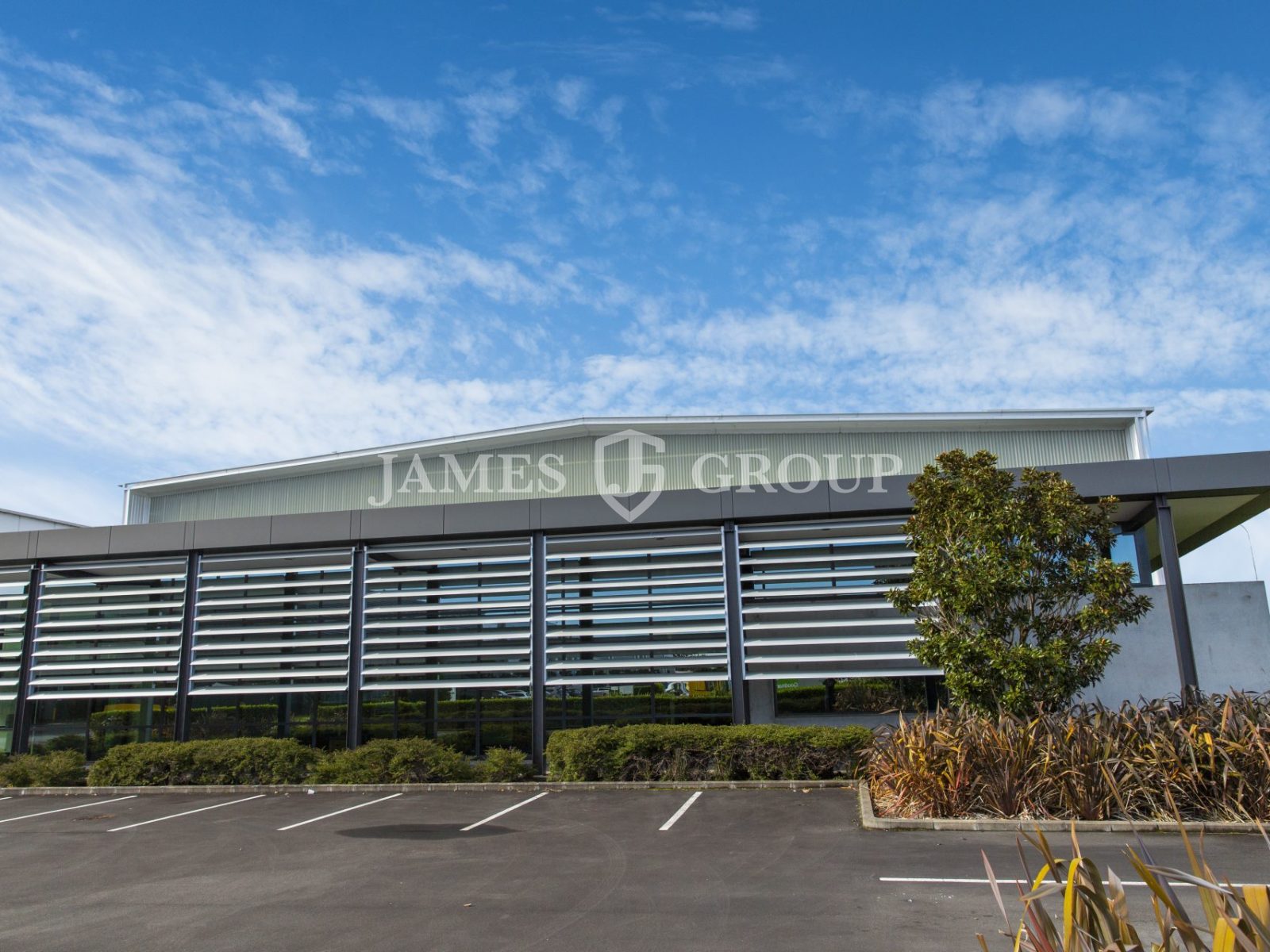 A-grade Industrial | 1,500sqm Yard | M20 Business