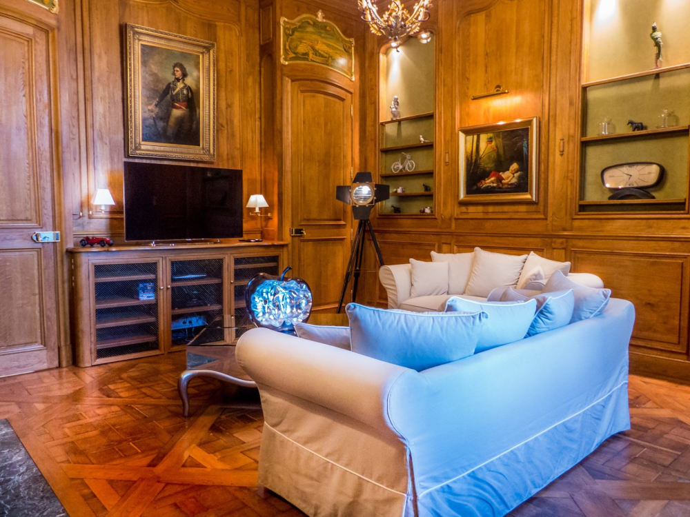 Photographs of Chateau Rhone Provence villa in Provence - Image 37 of 52