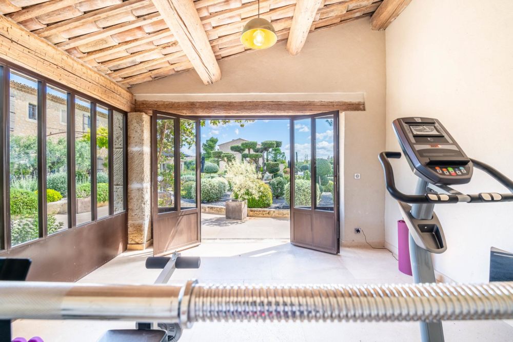 Photographs of Mas la Boheme villa in Provence - Image 38 of 44