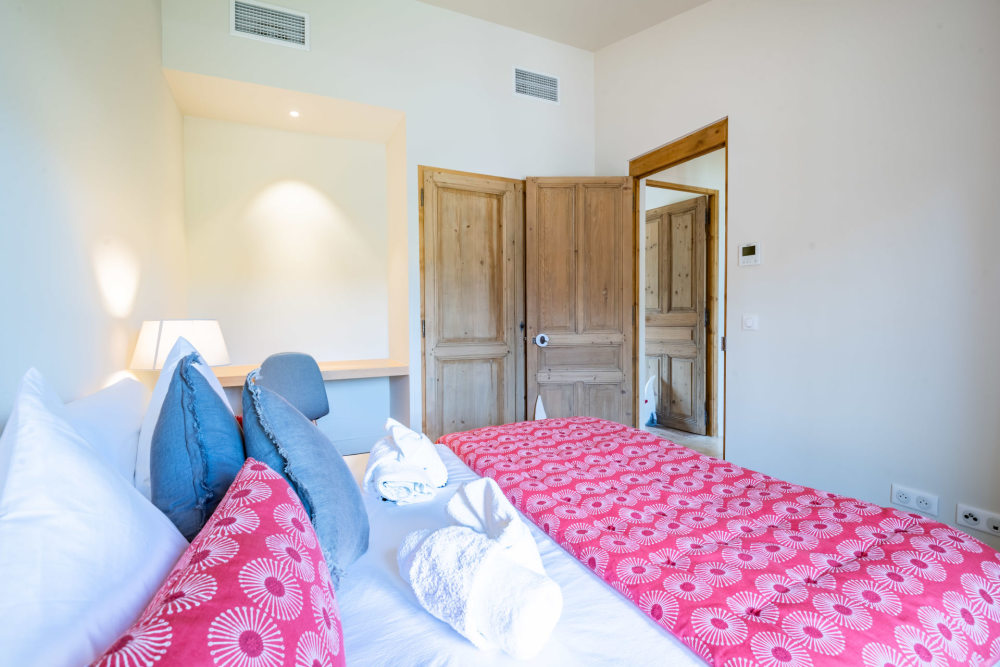 Photographs of Mas Mirabelle villa in Provence - Image 34 of 43