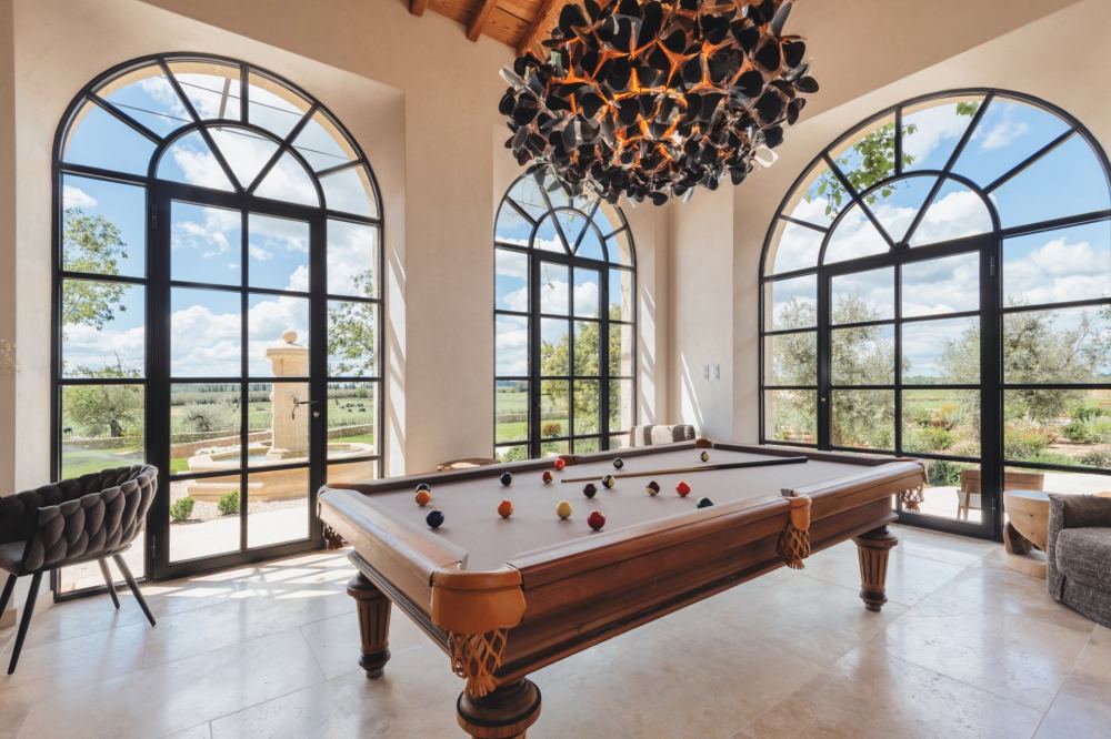 Photographs of Mas de l’Atlas villa in Provence - Image 10 of 45