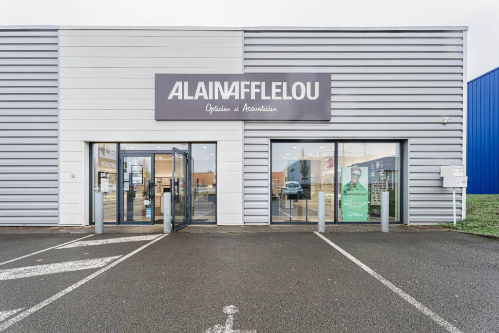 Magasin Opticien 5 boulevard Ampère 79180 CHAURAY