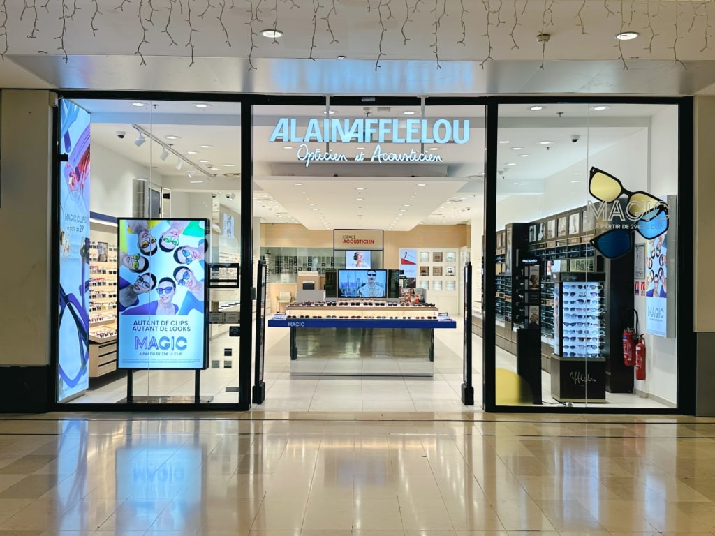 Magasin Opticien C.C. Les 4 Temps 92800 PUTEAUX extérieur