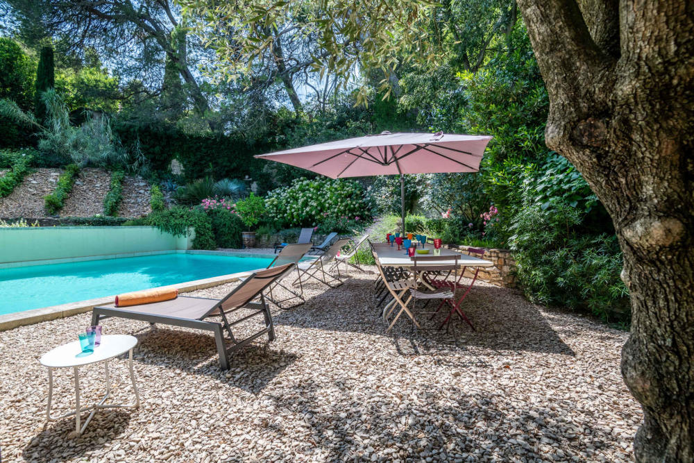 Photographs of Mas de Montolivet villa in Provence - Image 17 of 42