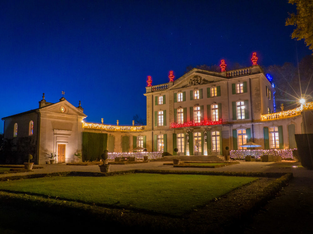 Photographs of Chateau Rhone Provence villa in Provence - Image 3 of 52