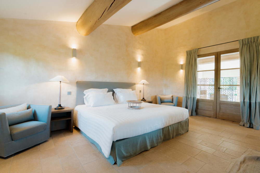 Photographs of Bastide du Calavon villa in Provence - Image 19 of 57