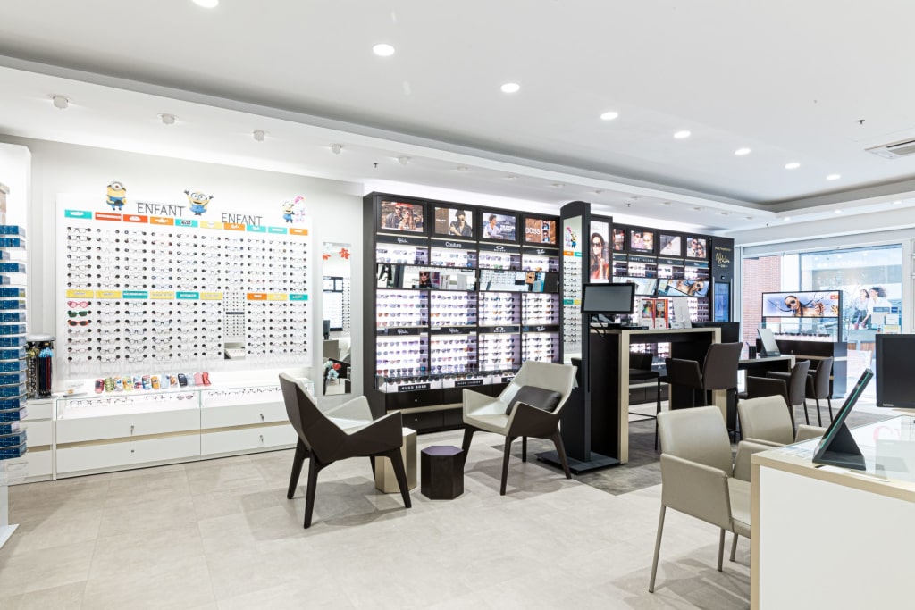 Magasin Opticien C.C. Plein Centre 31770 COLOMIERS intérieur