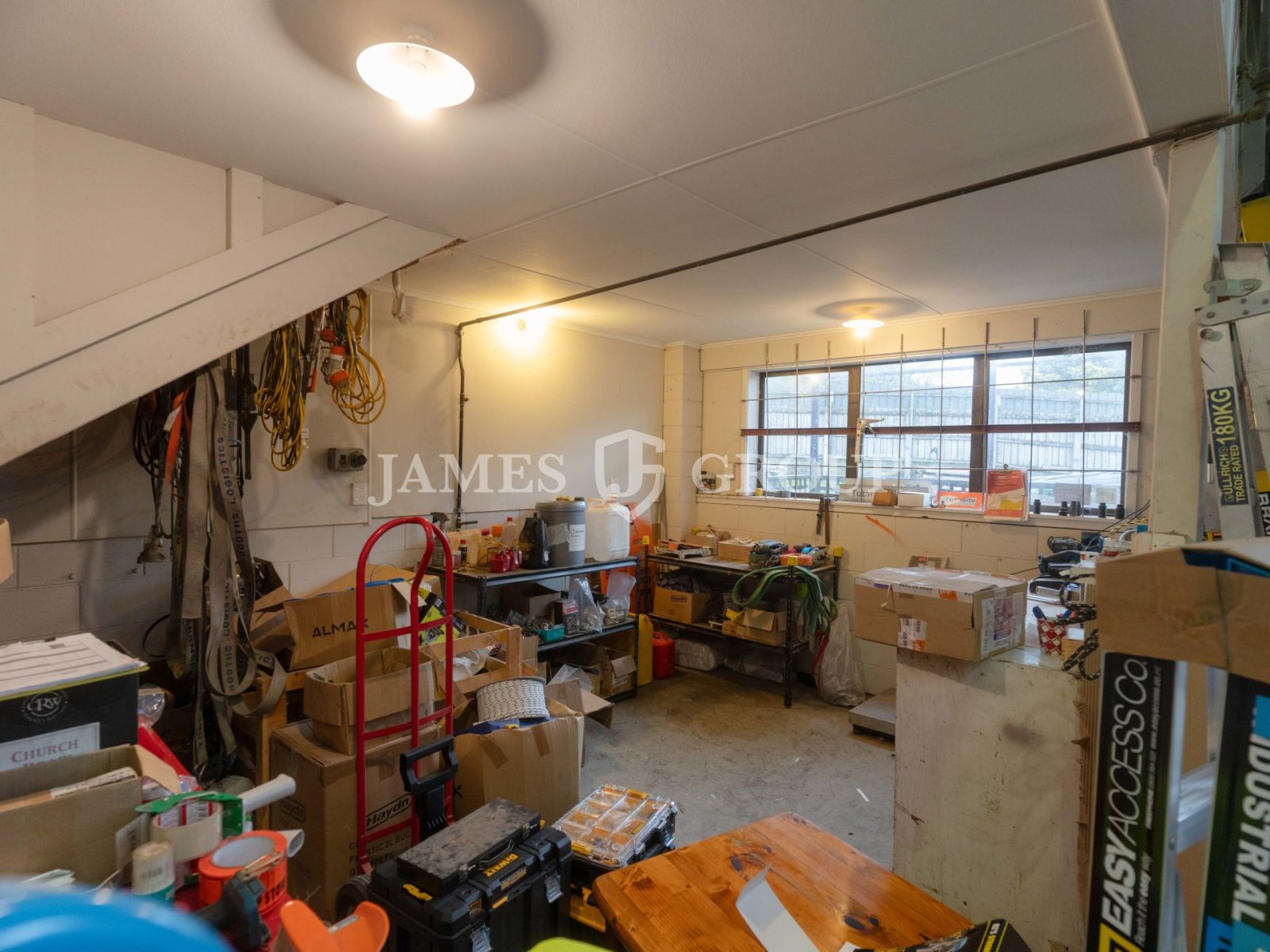 Yard-heavy Industrial With Drive-around Access