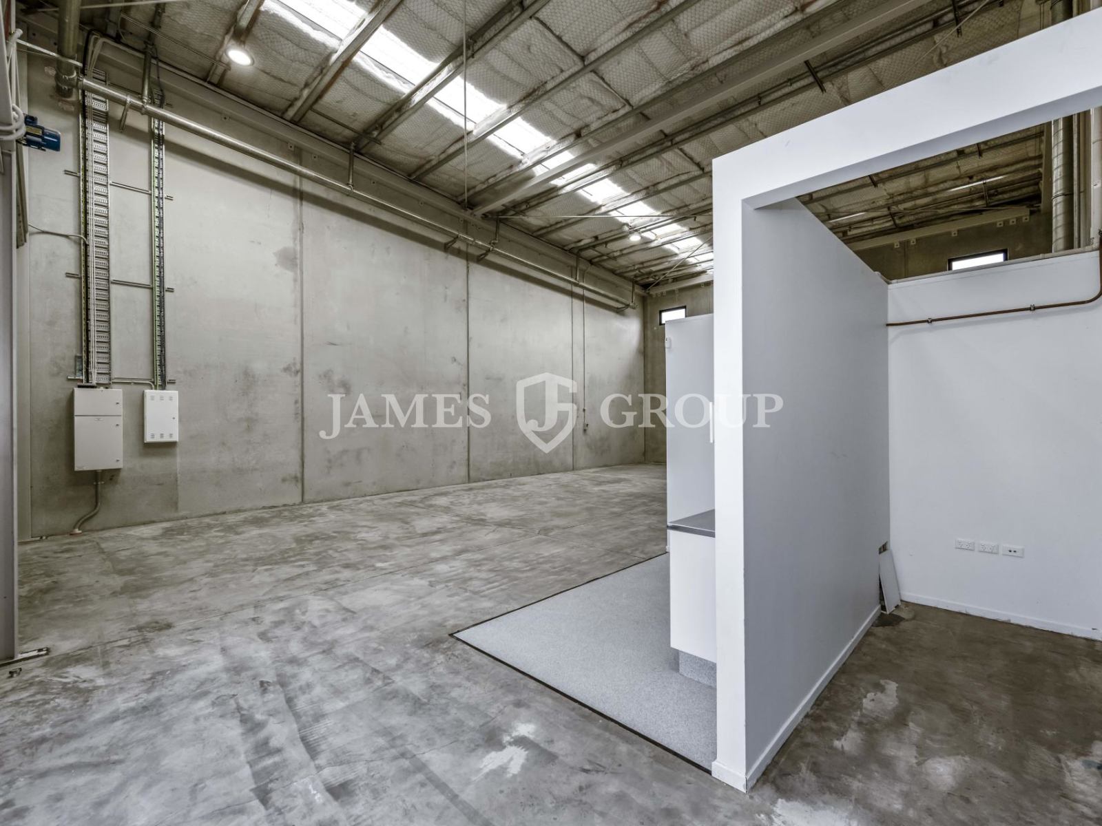 A-grade Unit With Container Drop Area