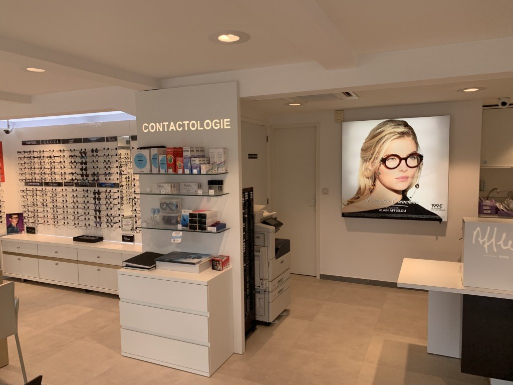 Magasin Opticien C.C. Carrefour Grand Camp 97139 ABYMES intérieur