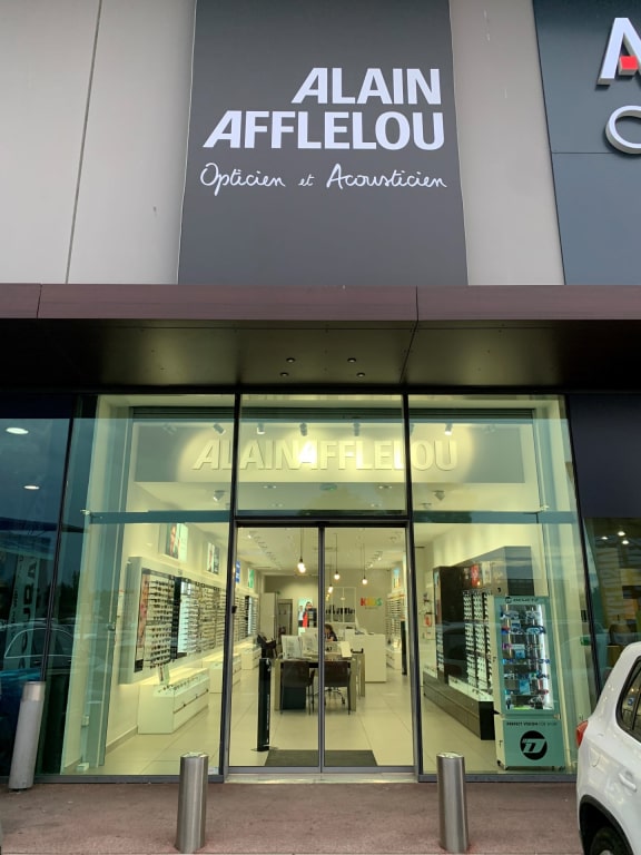 Magasin Opticien C.C. Carrefour - 55 chemin de la Bouyère 83190 OLLIOULES