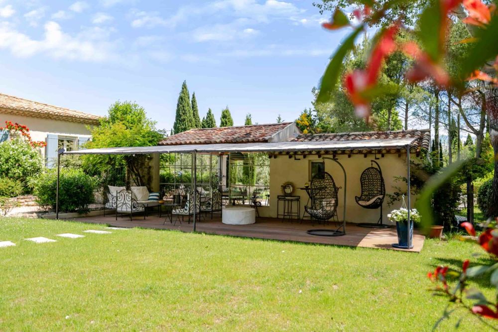 Photographs of Mas du Grelot villa in Provence - Image 36 of 39