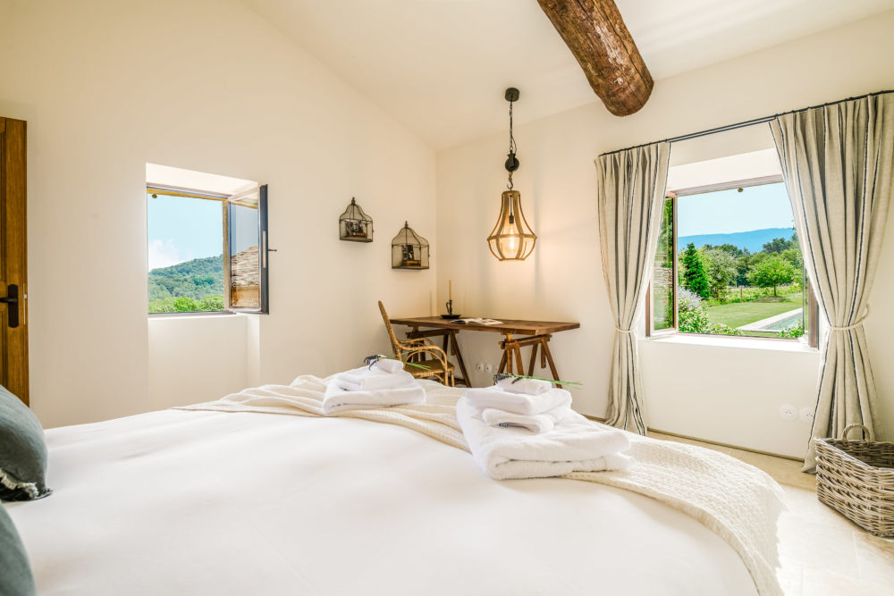Photographs of Mas des Secrets villa in Provence - Image 34 of 47