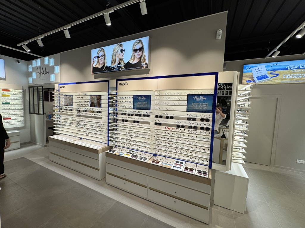 Magasin Opticien C.C. Hyper U -  rue du Bois Cany 76120 LE GRAND QUEVILLY intérieur