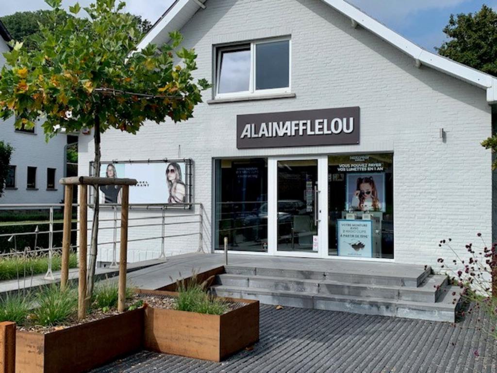Magasin Opticien Avenue Schlögel, 61 5590 CINEY extérieur