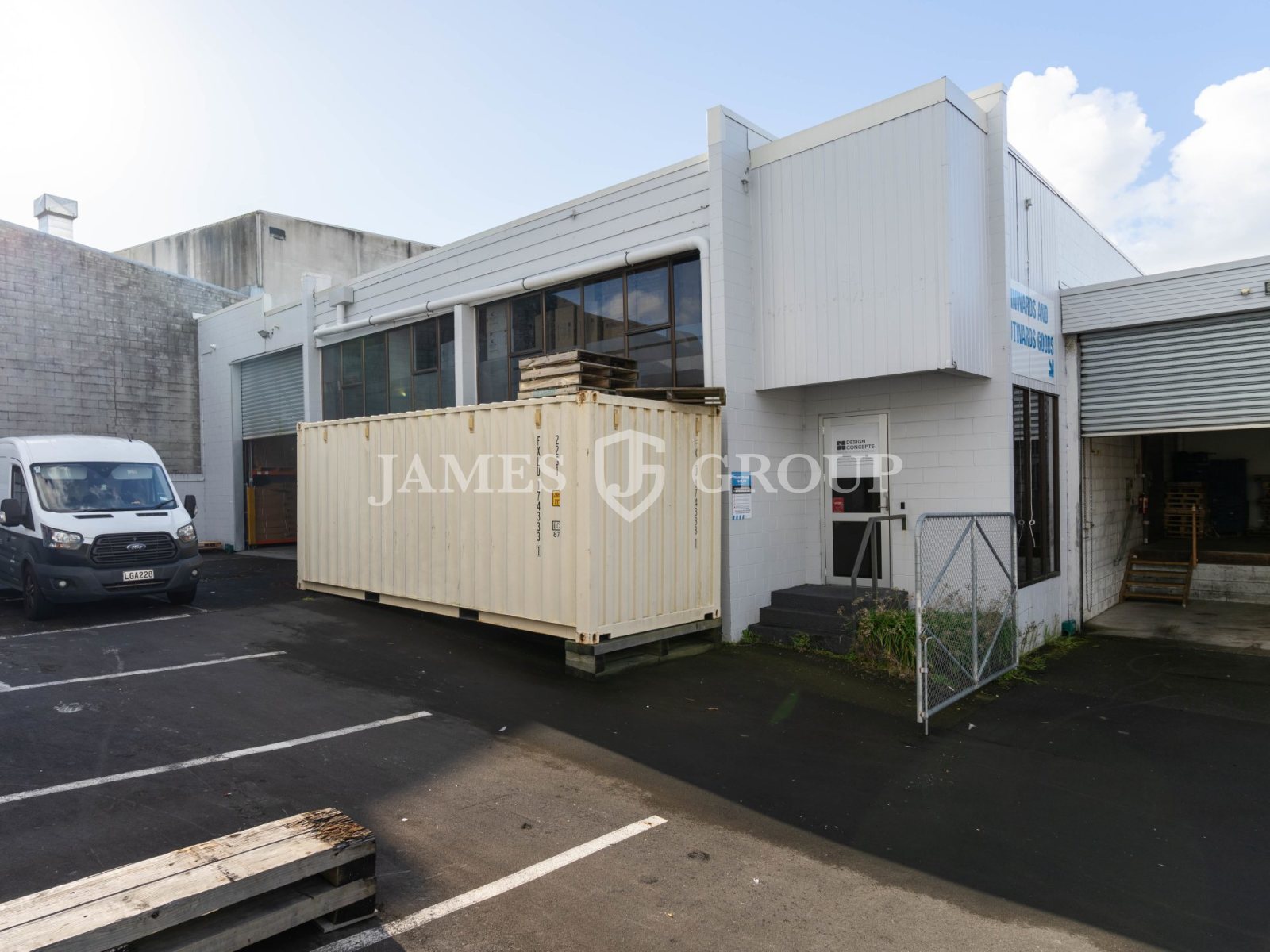 950m² Rosebank Warehouse + Mpi 40ft Container Drop