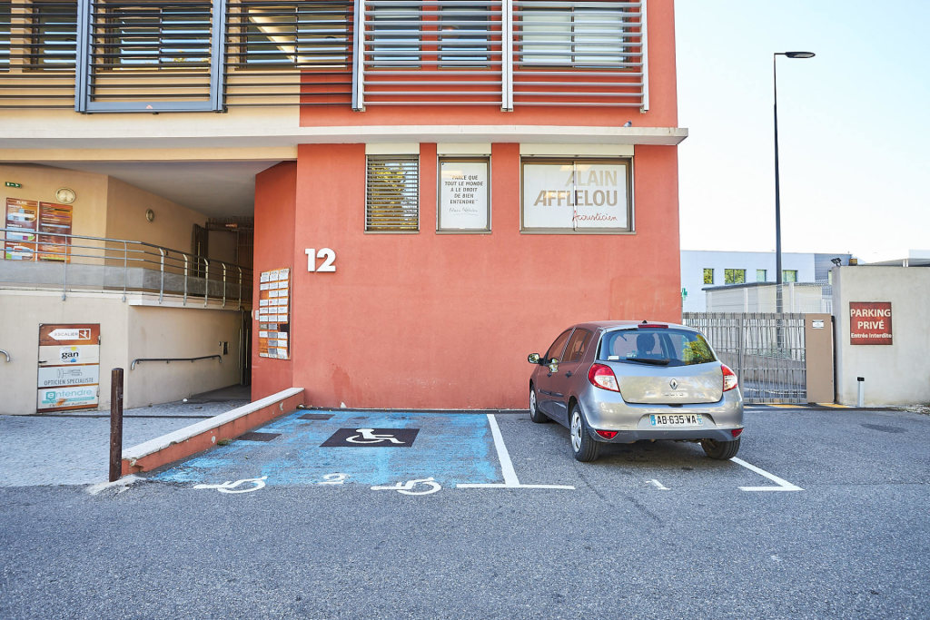 Magasin Opticien C.C. Auchan 84130 LE PONTET