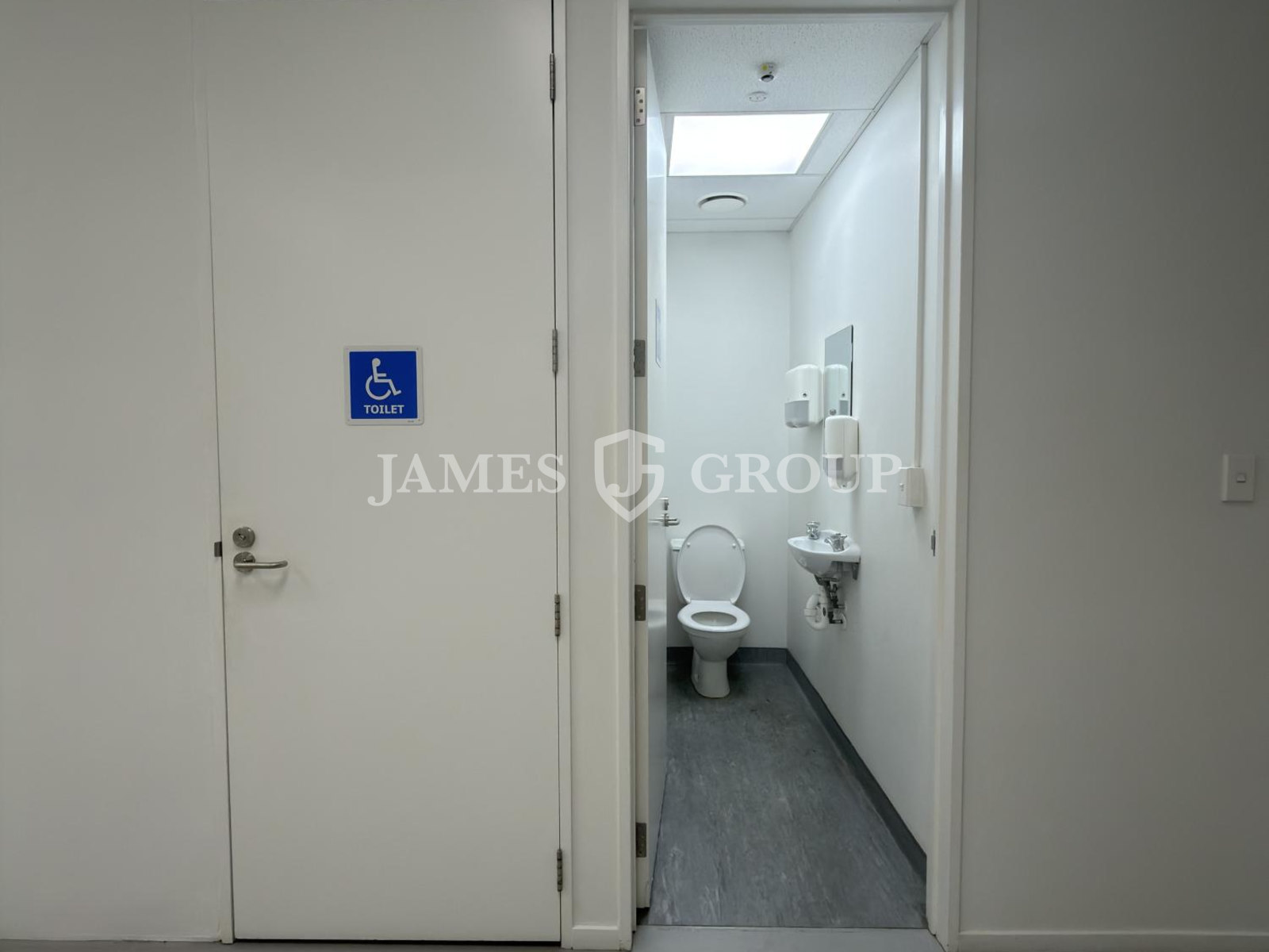 Refurbished & Ready | 590m² Penrose Unit