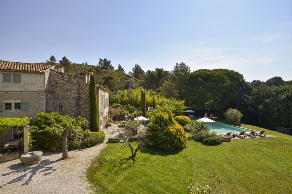 Photographs of L’Aqueduc villa in Provence - Image 10 of 37