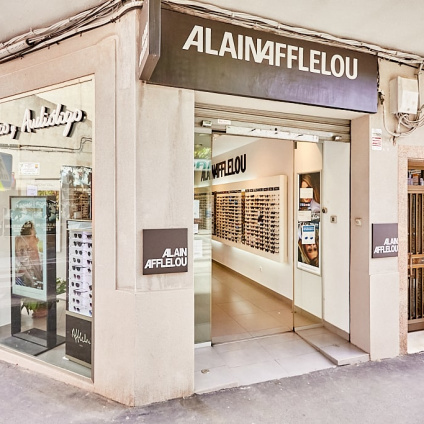 Tienda Óptico Avenida de País Valencià, 86 Esquina Calle Ceramista Mundina 12200 ONDA