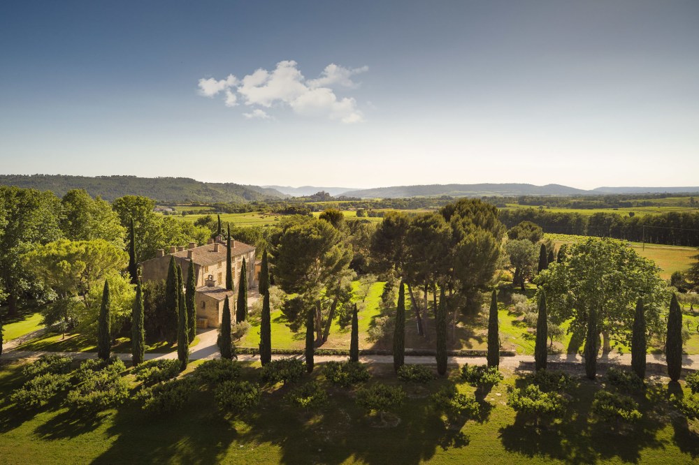 Photographs of Chateau de Sannes villa in Provence - Image 16 of 61