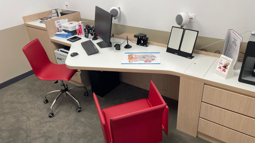 Magasin audioprothesiste 40-42 rue de l'Abbaye 91330 YERRES intérieur