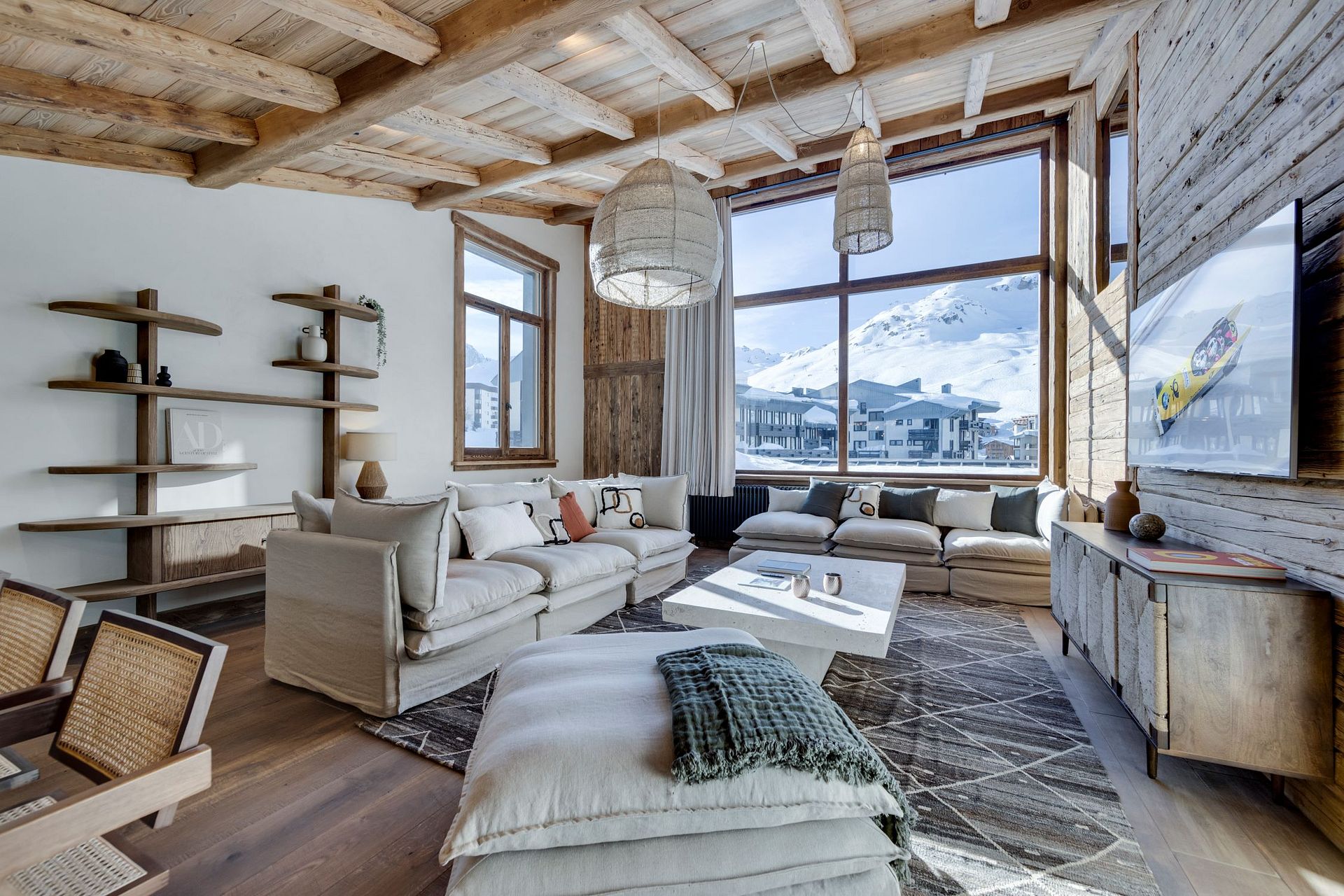 6 bed Penthouse For Sale in Espace Killy, French Alps