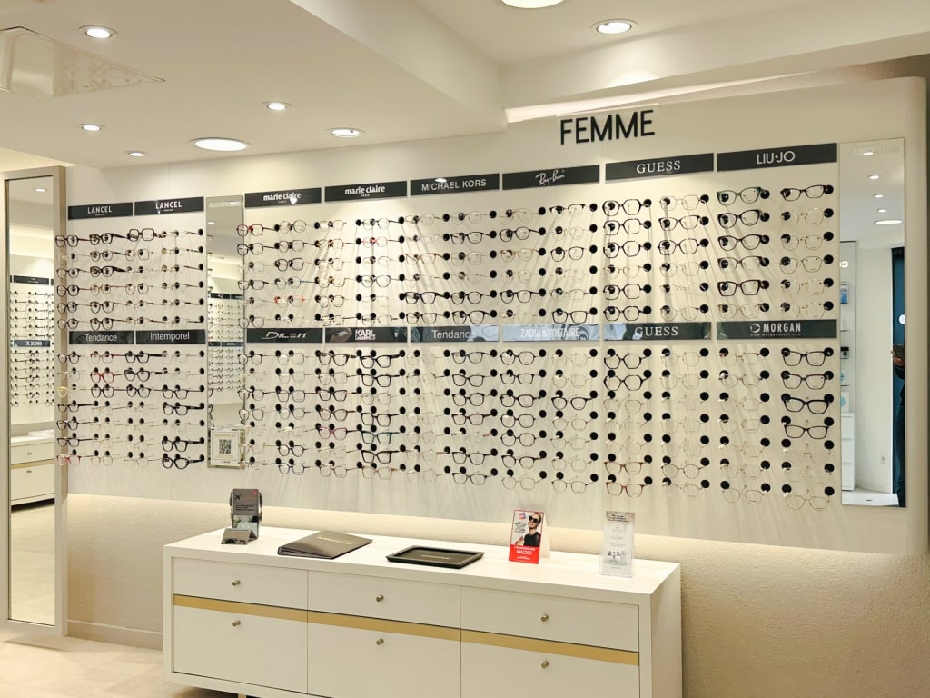Magasin Opticien 1 avenue Victor Hugo 62110 HÉNIN-BEAUMONT intérieur