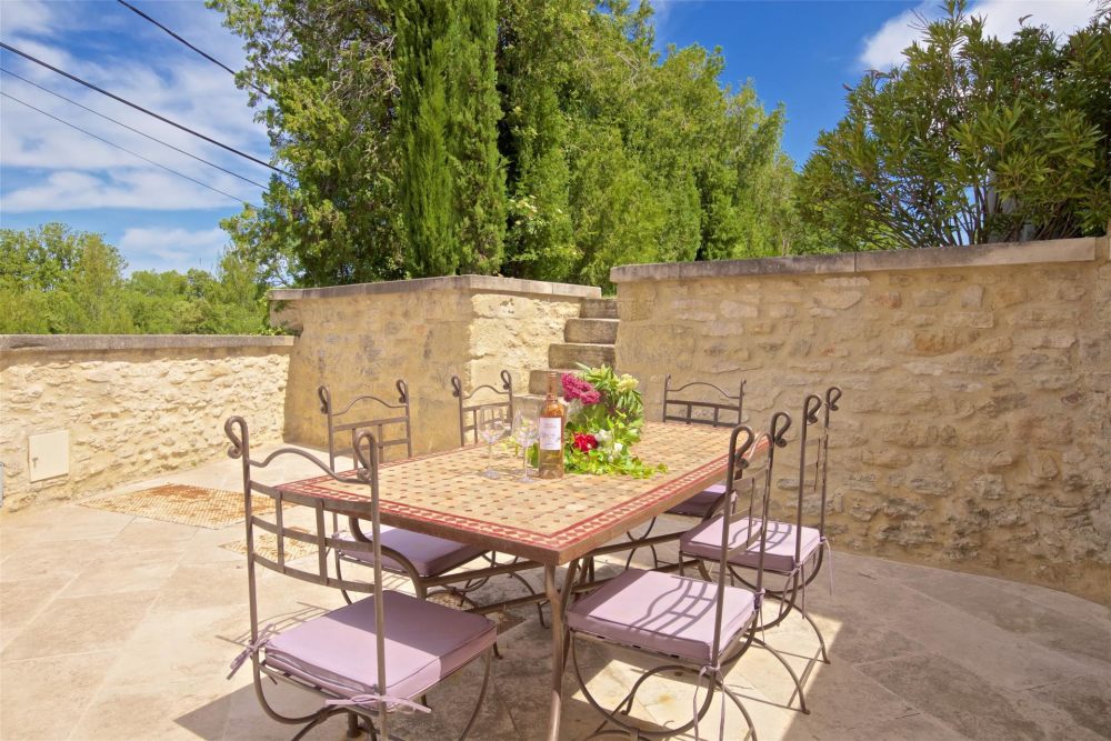 Photographs of Mas des Cerisiers villa in Provence - Image 26 of 34