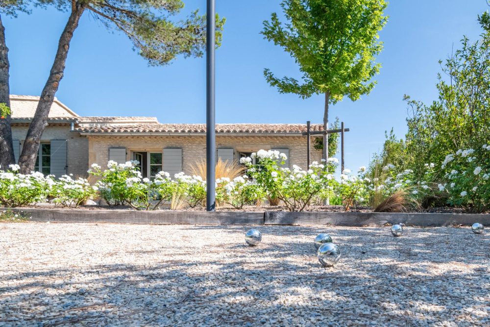 Photographs of Mas des Mimosas villa in Provence - Image 42 of 47