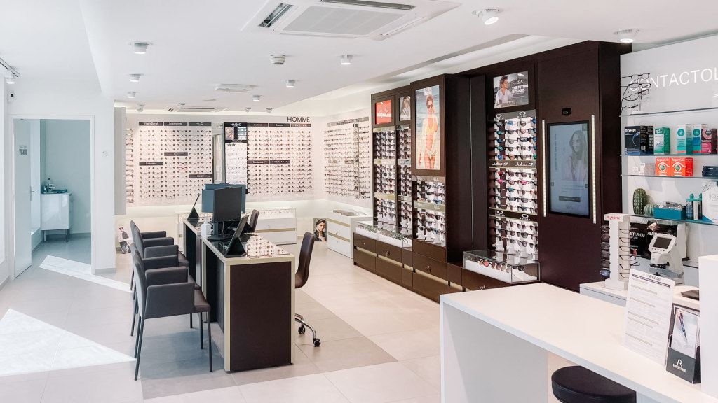 Magasin Opticien 1095 rue des Îles 74950 SCIONZIER intérieur