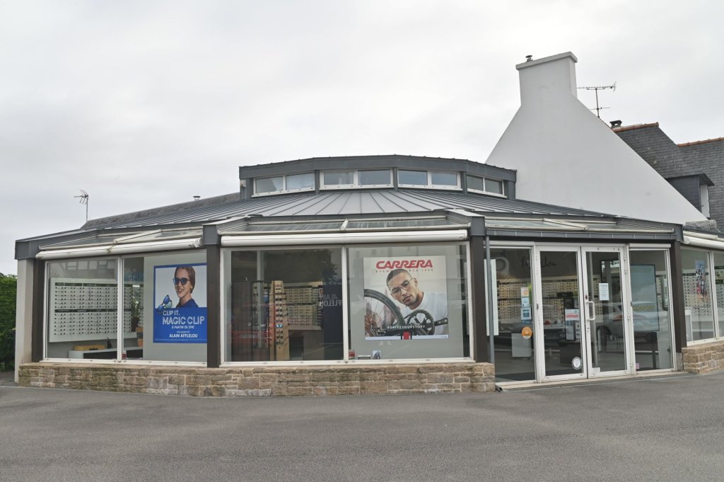 Magasin Opticien 12 bis rue du Château 29120 PONT-L'ABBÉ